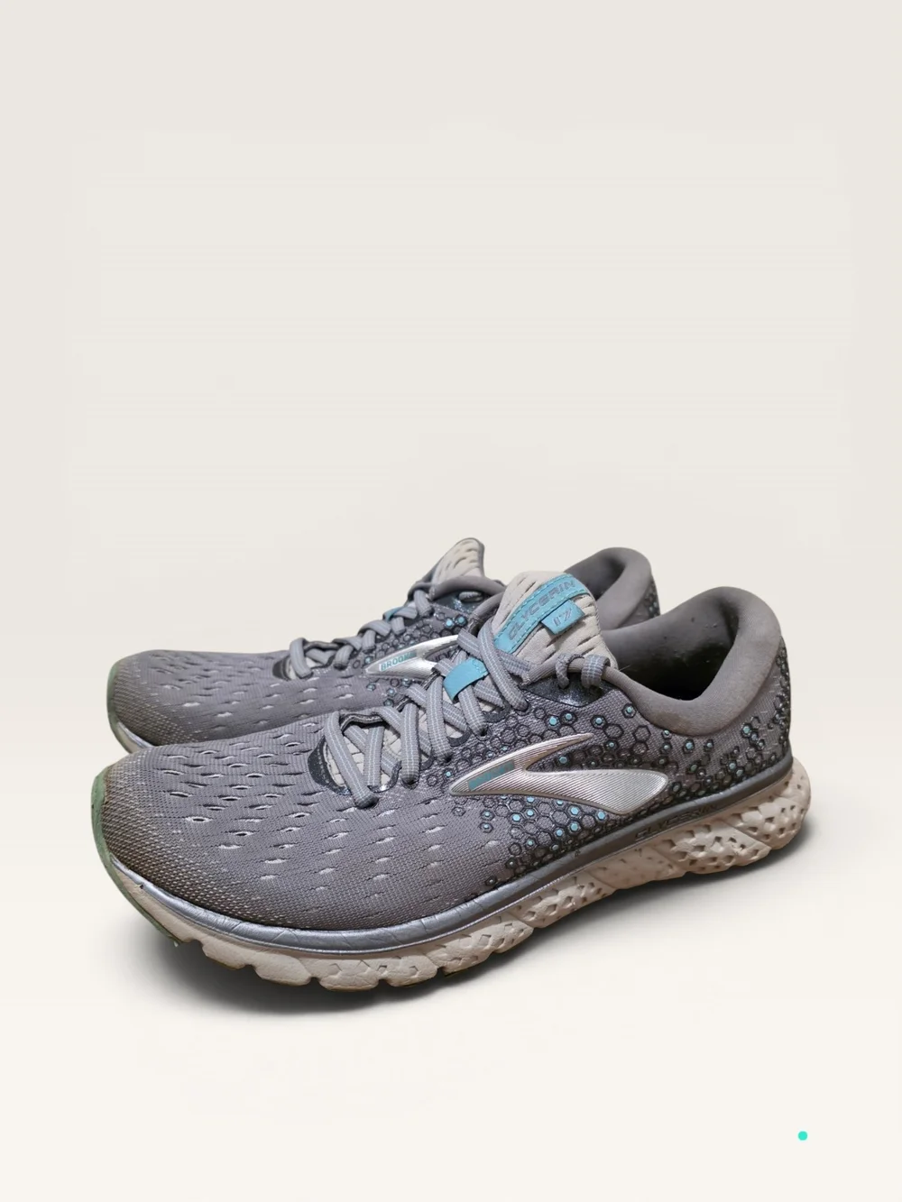 Brooks Glycerin 17 Gray Teal Running Shoes Sneakers Womens Size 9.5 B
